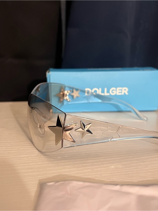 Accessories - Dollger Y2K Star Shield Sunglasses Rimless Oversized Futuristic Silver Gradient